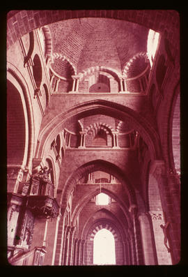 Eglise du Puy-en-Velay: diapositive