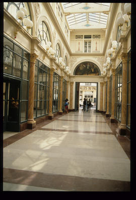 Galeries 19ème siècle Paris: diapositive